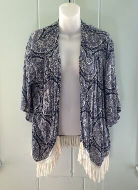 Hollister Kimono Size Small Crochet Open Cardigan Boho Fringed Cover Wrap